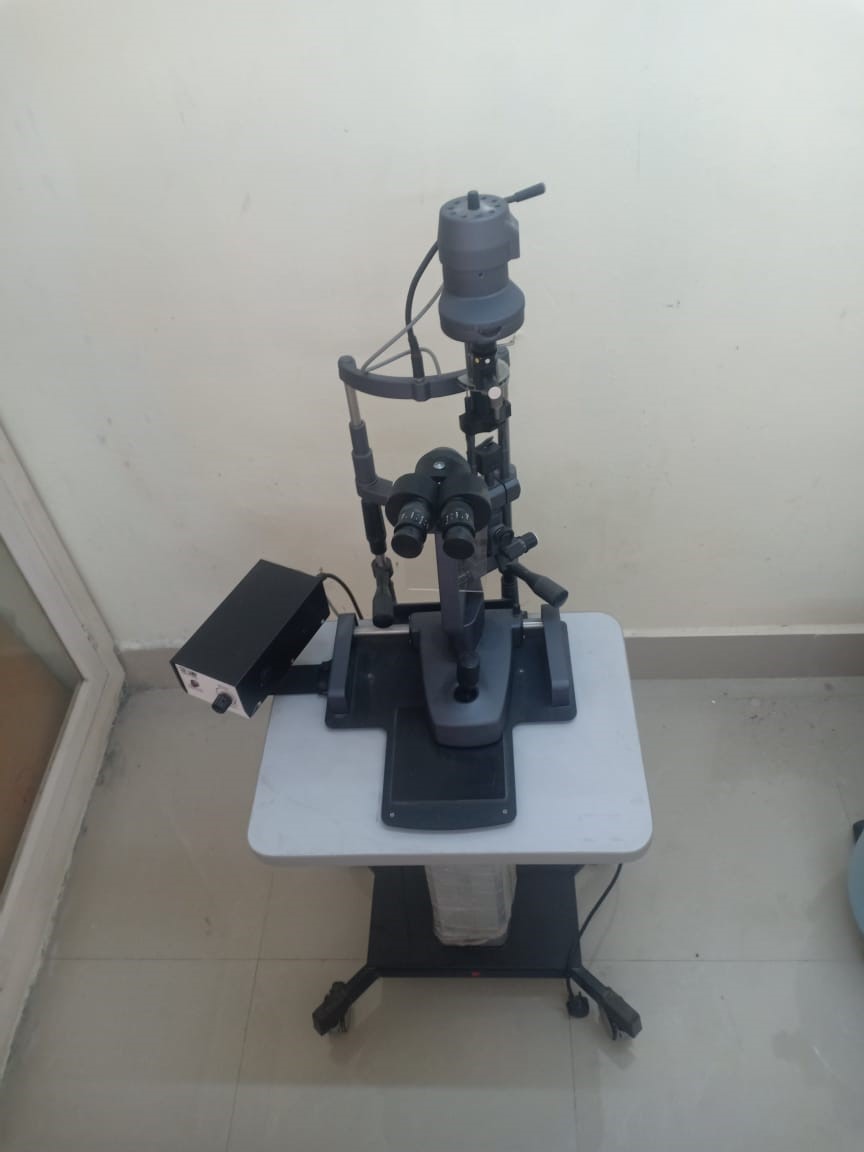 Slit Lamp Biomicroscope (Ophthalmology)